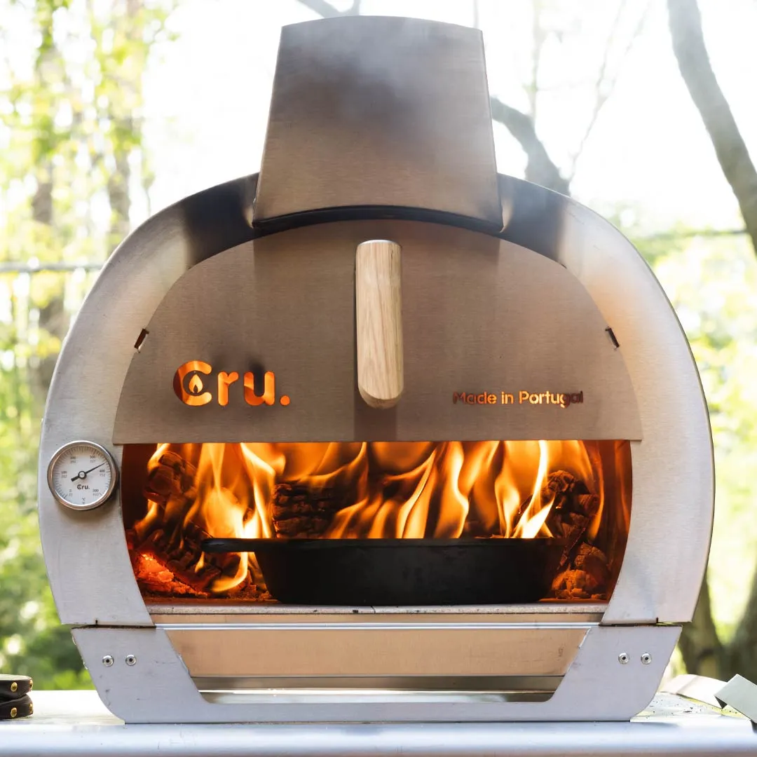 Cru Oven Model 32G2 Bundle with Portable Accessory Kit