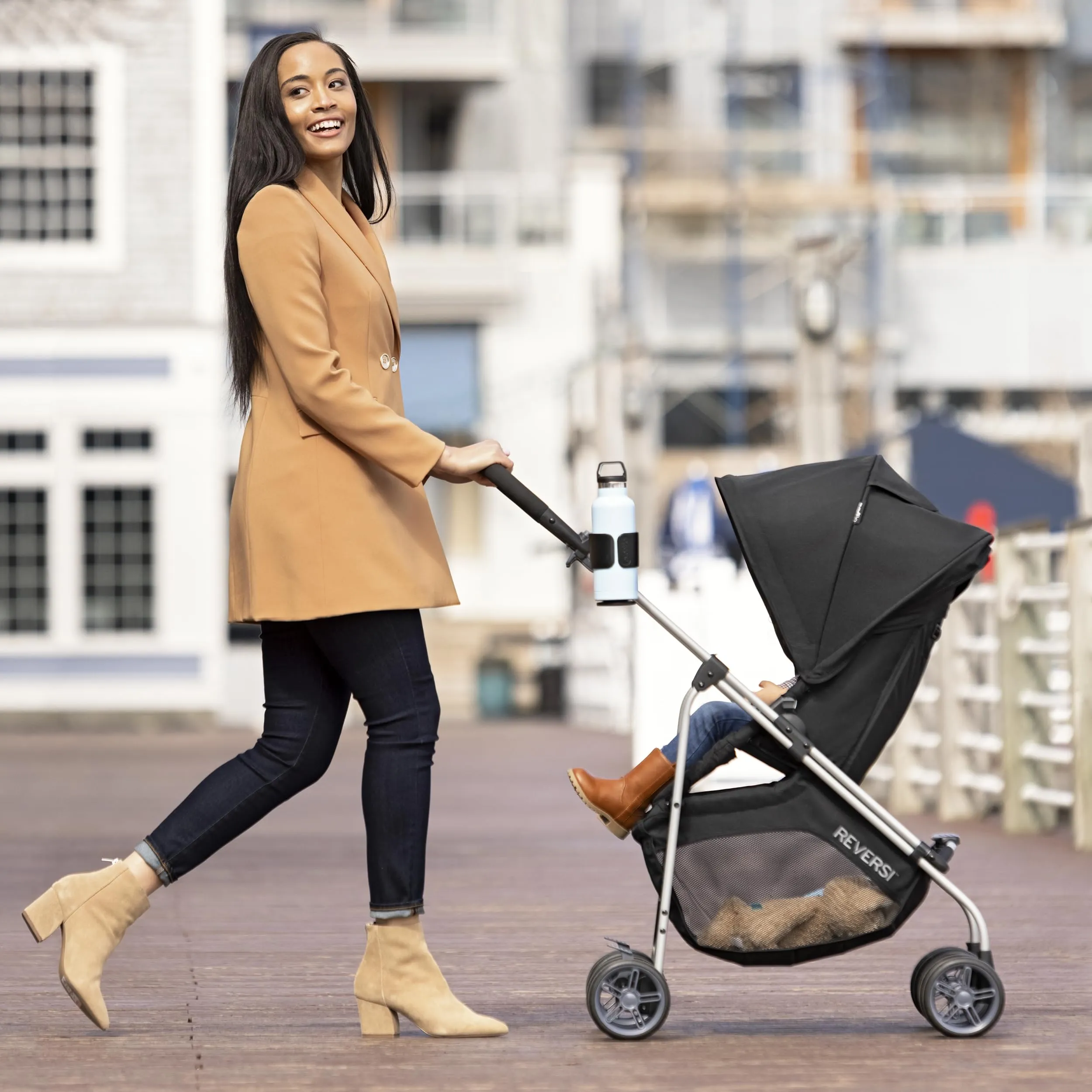 Evenflo Reversi Lightweight Reversible Stroller.