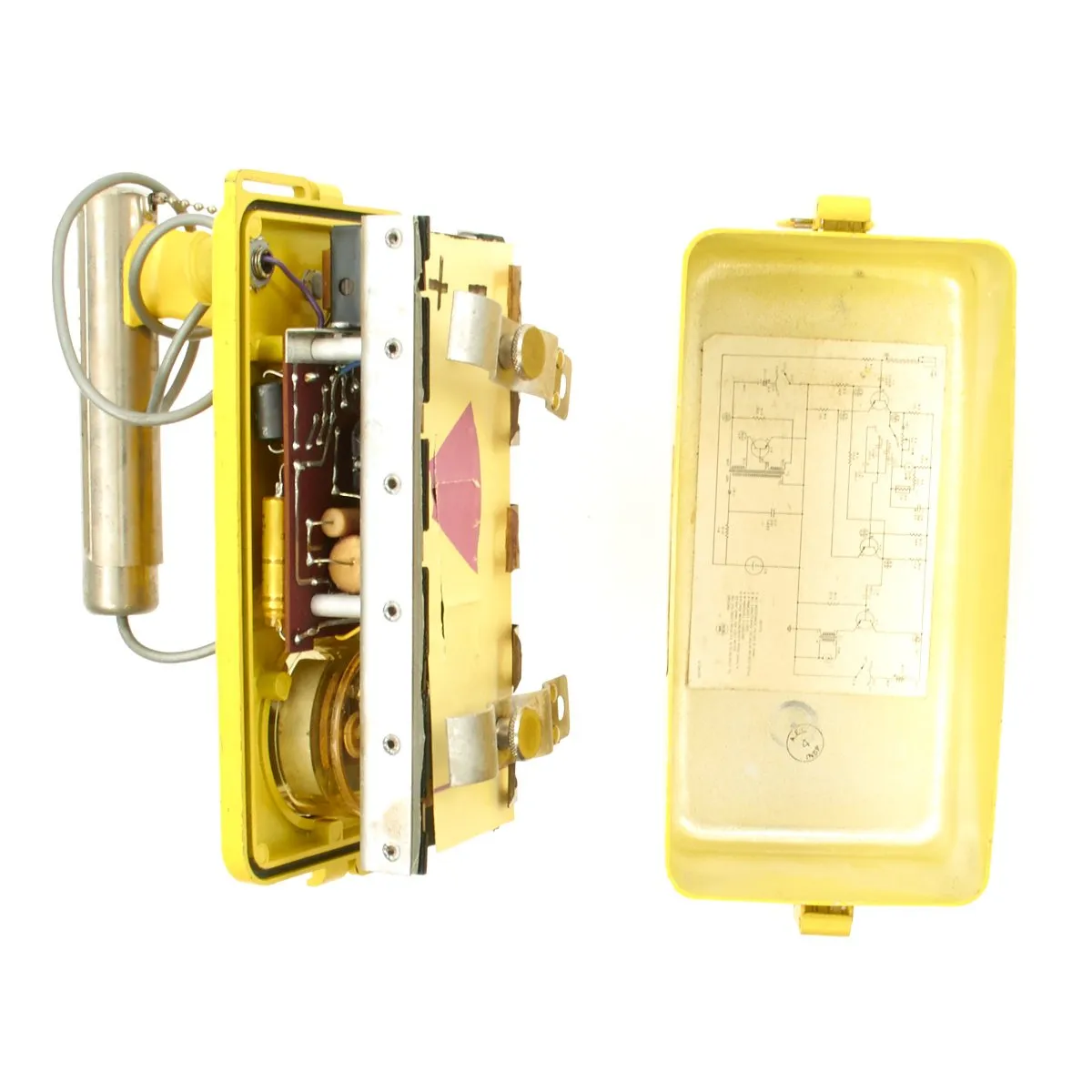 Original U.S. Cold War Civil Defense CD V-777-1 Shelter Radiation Kit with Lionel CDV-700 Geiger Counter Model 6b Radiation Detector