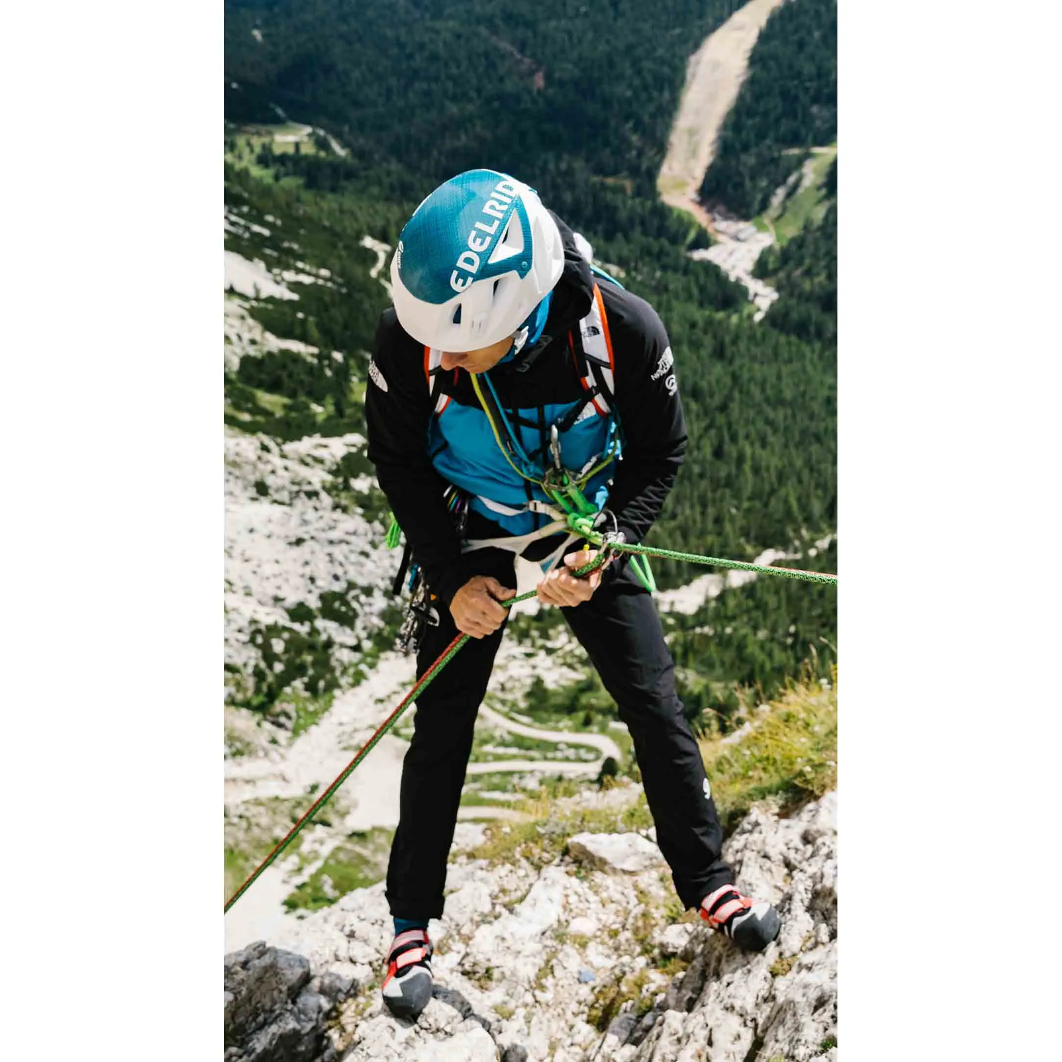 Salathe Lite Climbing Helmet